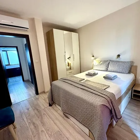 公寓 Velinice By Rv 瓦爾納