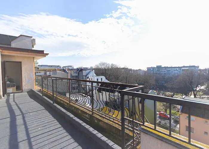 Velinice By Rv Apartment Varna