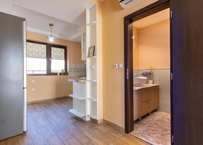 Apartment Velinice By Rv Warna